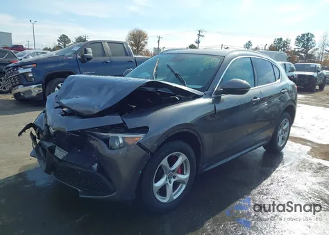 2018 Alfa Romeo Stelvio Awd z USA, uszkodzony, nr VIN ZASFAKAN0J7B83283